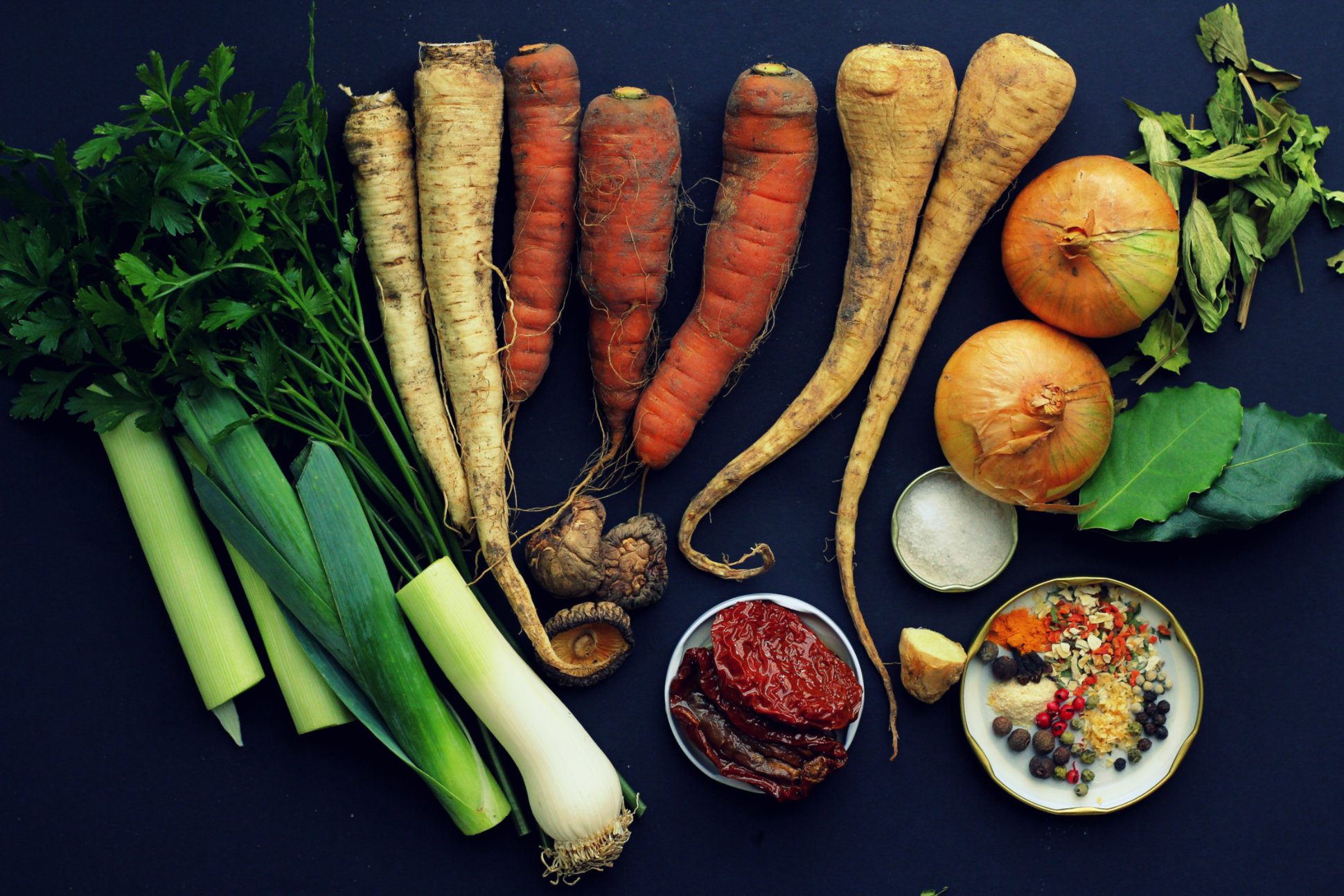 Diferentes verduras para el caldo